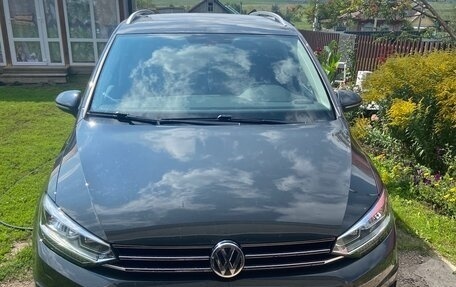 Volkswagen Touran III, 2020 год, 3 190 000 рублей, 3 фотография