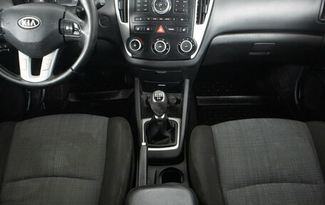 KIA cee'd I рестайлинг, 2011 год, 619 000 рублей, 18 фотография