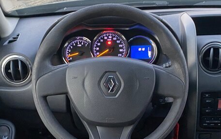Renault Duster I рестайлинг, 2017 год, 997 000 рублей, 17 фотография
