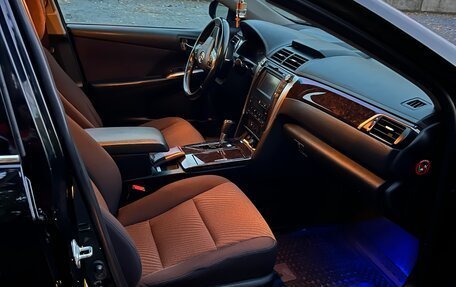Toyota Camry, 2015 год, 1 990 000 рублей, 7 фотография