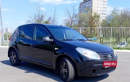 Renault Logan I, 2011 год, 420 000 рублей, 2 фотография