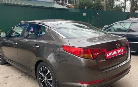 KIA Optima III, 2011 год, 1 200 000 рублей, 6 фотография