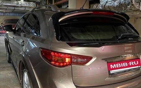 Infiniti QX70, 2015 год, 4 400 000 рублей, 40 фотография