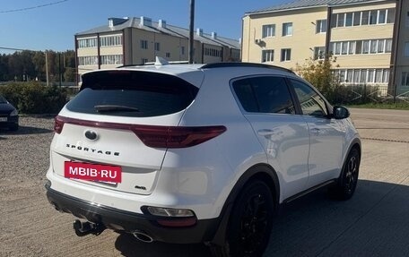 KIA Sportage IV рестайлинг, 2021 год, 2 320 000 рублей, 2 фотография