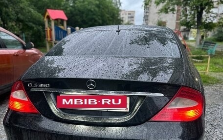 Mercedes-Benz CLS, 2006 год, 1 060 000 рублей, 4 фотография
