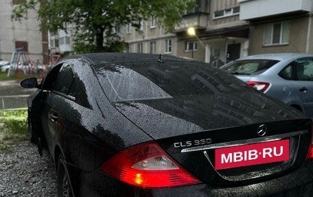 Mercedes-Benz CLS, 2006 год, 1 060 000 рублей, 6 фотография