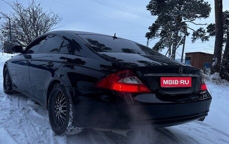 Mercedes-Benz CLS, 2006 год, 1 060 000 рублей, 20 фотография