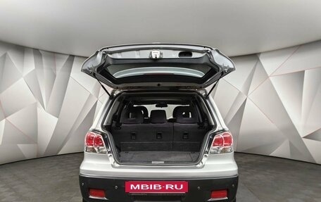 Mitsubishi Outlander III рестайлинг 3, 2003 год, 565 000 рублей, 19 фотография
