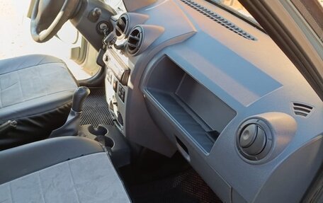 Renault Logan I, 2009 год, 360 000 рублей, 4 фотография