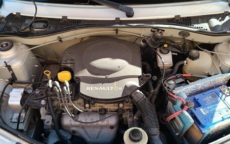 Renault Logan I, 2009 год, 360 000 рублей, 19 фотография