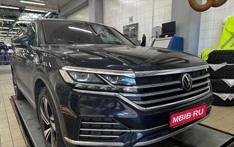 Volkswagen Touareg III, 2021 год, 6 950 000 рублей, 1 фотография