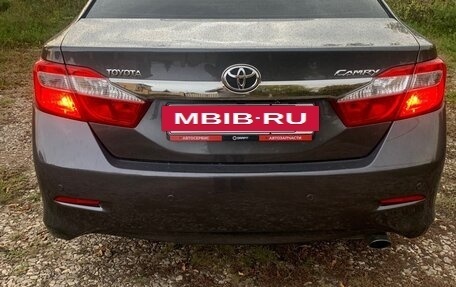 Toyota Camry, 2012 год, 1 555 000 рублей, 6 фотография
