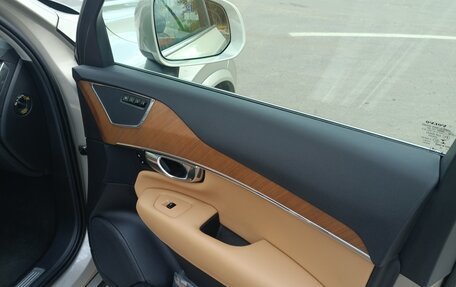 Volvo XC90 II рестайлинг, 2016 год, 3 715 000 рублей, 8 фотография