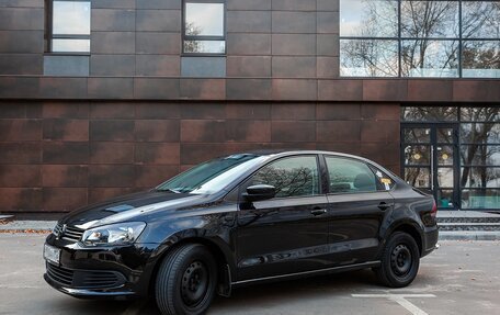 Volkswagen Polo VI (EU Market), 2011 год, 650 000 рублей, 2 фотография