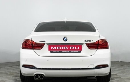 BMW 4 серия, 2018 год, 2 999 700 рублей, 6 фотография