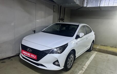 Hyundai Solaris II рестайлинг, 2020 год, 1 185 000 рублей, 3 фотография