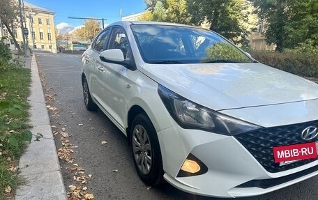 Hyundai Solaris II рестайлинг, 2020 год, 1 185 000 рублей, 2 фотография