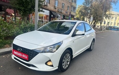 Hyundai Solaris II рестайлинг, 2020 год, 1 185 000 рублей, 5 фотография
