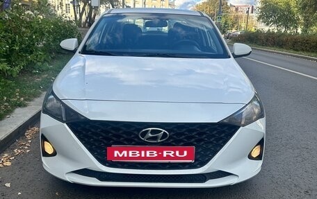 Hyundai Solaris II рестайлинг, 2020 год, 1 185 000 рублей, 11 фотография