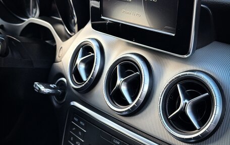 Mercedes-Benz CLA, 2015 год, 2 000 000 рублей, 21 фотография