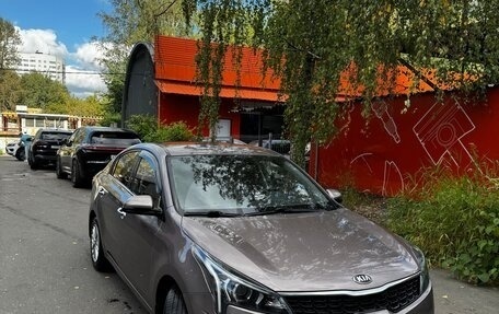 KIA Rio IV, 2020 год, 1 480 000 рублей, 3 фотография