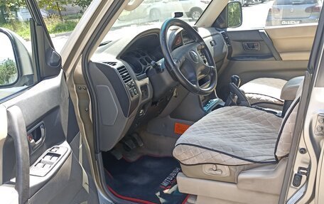 Mitsubishi Pajero III рестайлинг, 2001 год, 850 000 рублей, 10 фотография