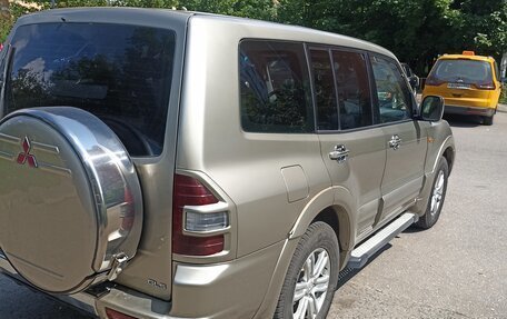 Mitsubishi Pajero III рестайлинг, 2001 год, 850 000 рублей, 7 фотография