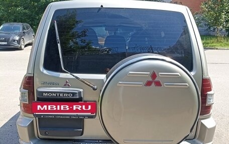 Mitsubishi Pajero III рестайлинг, 2001 год, 850 000 рублей, 5 фотография