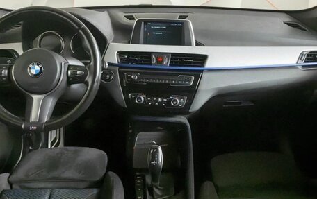 BMW X1, 2018 год, 3 150 000 рублей, 8 фотография