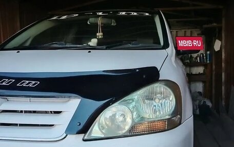 Toyota Ipsum II, 2004 год, 800 000 рублей, 8 фотография