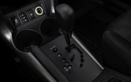 Toyota RAV4, 2012 год, 1 597 000 рублей, 19 фотография