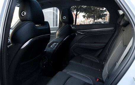 Geely Tugella FY11, 2023 год, 2 920 000 рублей, 9 фотография