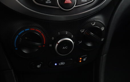 Hyundai Solaris II рестайлинг, 2013 год, 689 370 рублей, 18 фотография