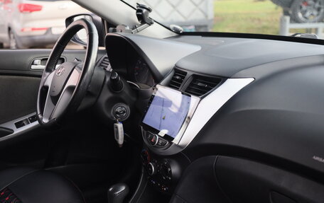 Hyundai Solaris II рестайлинг, 2013 год, 689 370 рублей, 22 фотография