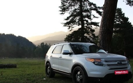Ford Explorer VI, 2012 год, 1 550 000 рублей, 1 фотография