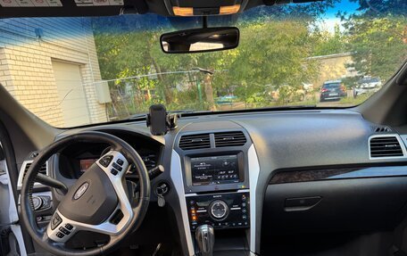 Ford Explorer VI, 2012 год, 1 550 000 рублей, 8 фотография