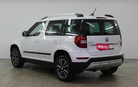 Skoda Yeti I рестайлинг, 2017 год, 1 551 000 рублей, 6 фотография