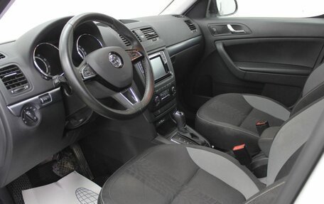 Skoda Yeti I рестайлинг, 2017 год, 1 551 000 рублей, 15 фотография