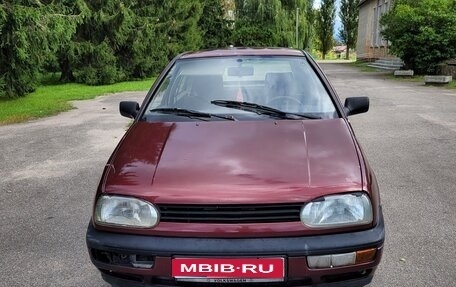 Volkswagen Golf III, 1992 год, 145 000 рублей, 1 фотография