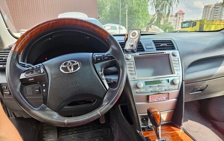 Toyota Camry, 2007 год, 930 000 рублей, 17 фотография
