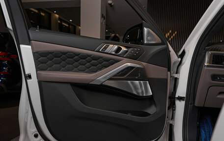 BMW X6 M, 2024 год, 24 480 000 рублей, 15 фотография