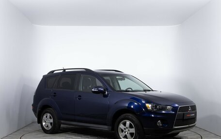 Mitsubishi Outlander III рестайлинг 3, 2010 год, 930 000 рублей, 3 фотография