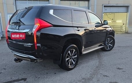 Mitsubishi Pajero Sport III рестайлинг, 2018 год, 2 200 000 рублей, 3 фотография