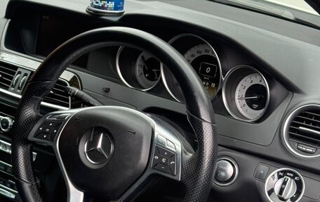 Mercedes-Benz C-Класс, 2011 год, 1 550 000 рублей, 20 фотография
