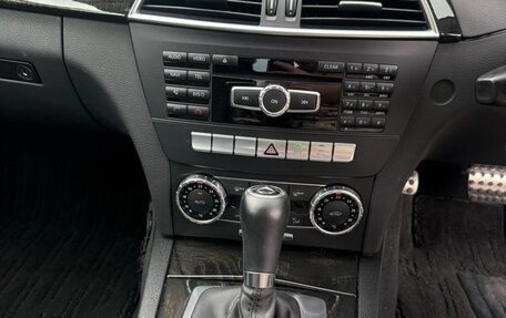 Mercedes-Benz C-Класс, 2011 год, 1 550 000 рублей, 18 фотография