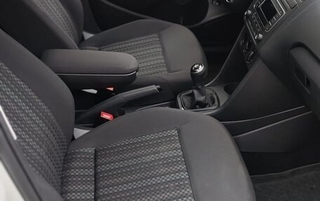 Volkswagen Polo VI (EU Market), 2019 год, 1 200 000 рублей, 11 фотография