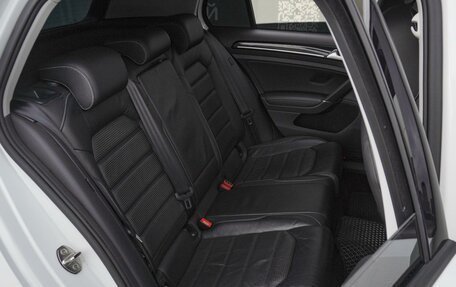 Volkswagen Golf VII, 2018 год, 1 645 000 рублей, 9 фотография