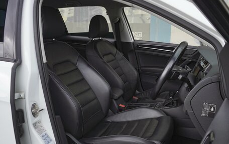 Volkswagen Golf VII, 2018 год, 1 645 000 рублей, 10 фотография