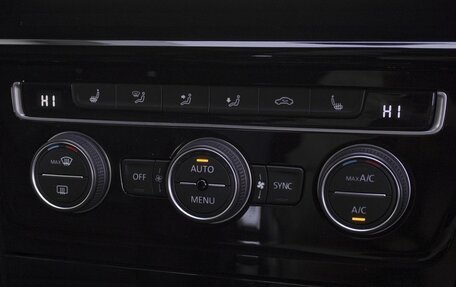 Volkswagen Golf VII, 2018 год, 1 645 000 рублей, 13 фотография