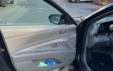 Hyundai Elantra, 2021 год, 2 100 000 рублей, 8 фотография